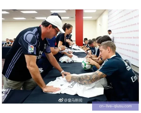 柠檬直播足球全景解析赛事实时互动与球迷狂欢盛宴精彩瞬间深度看点